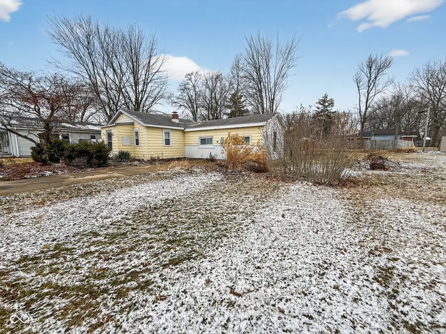 918 W 4th Street, Greenfield, IN 46140 - Image #2