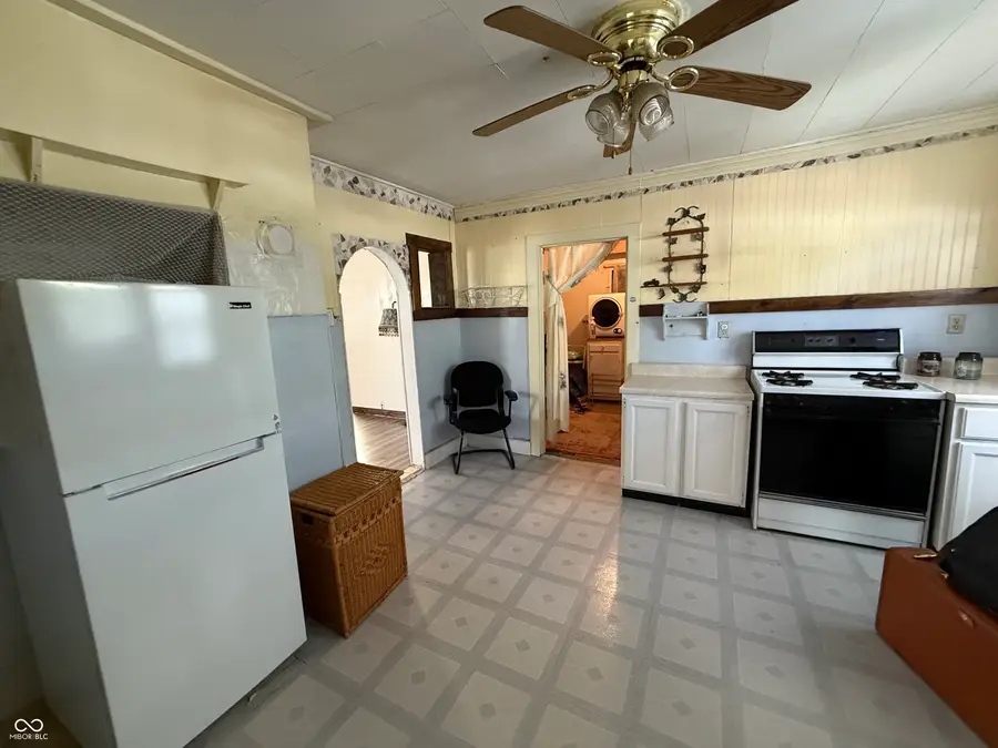 918 W 4th Street, Greenfield, IN 46140 - Image #3