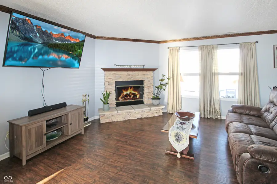 8459 Abbey Dell Drive, Camby, IN 46113 - Image #3