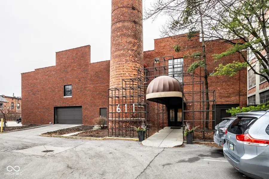 611 N Park Avenue #207, Indianapolis, IN 46204 - Image #3