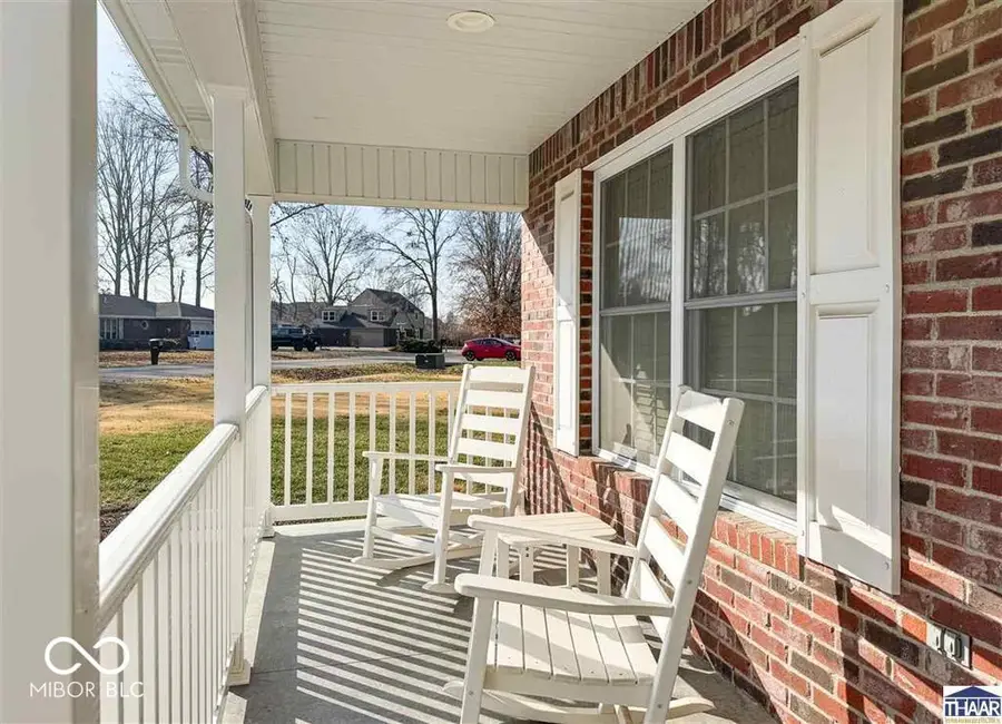 118 E Southglen Drive #A, Terre Haute, IN 47802 - Image #2