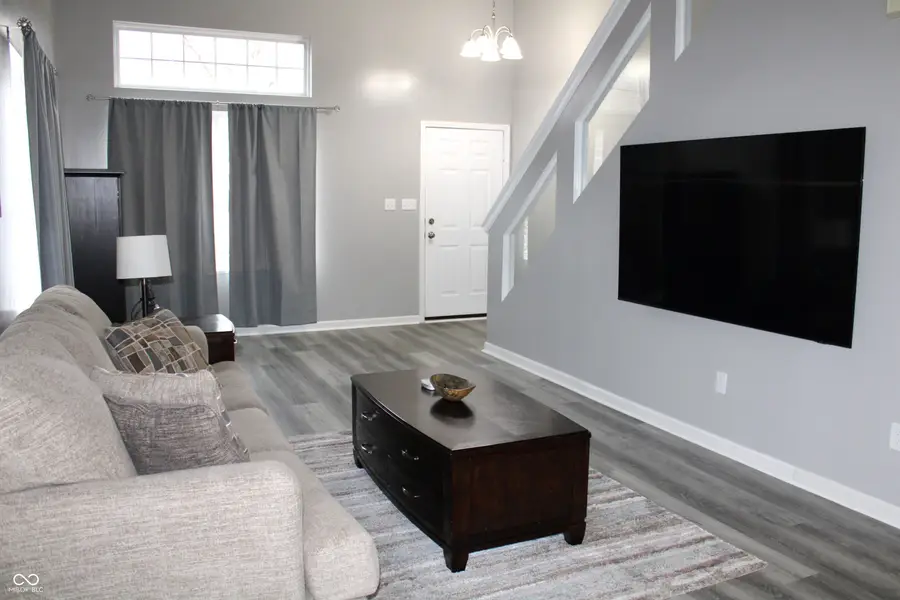 711 Mountain Pine Drive, Greenwood, IN 46143 - #3