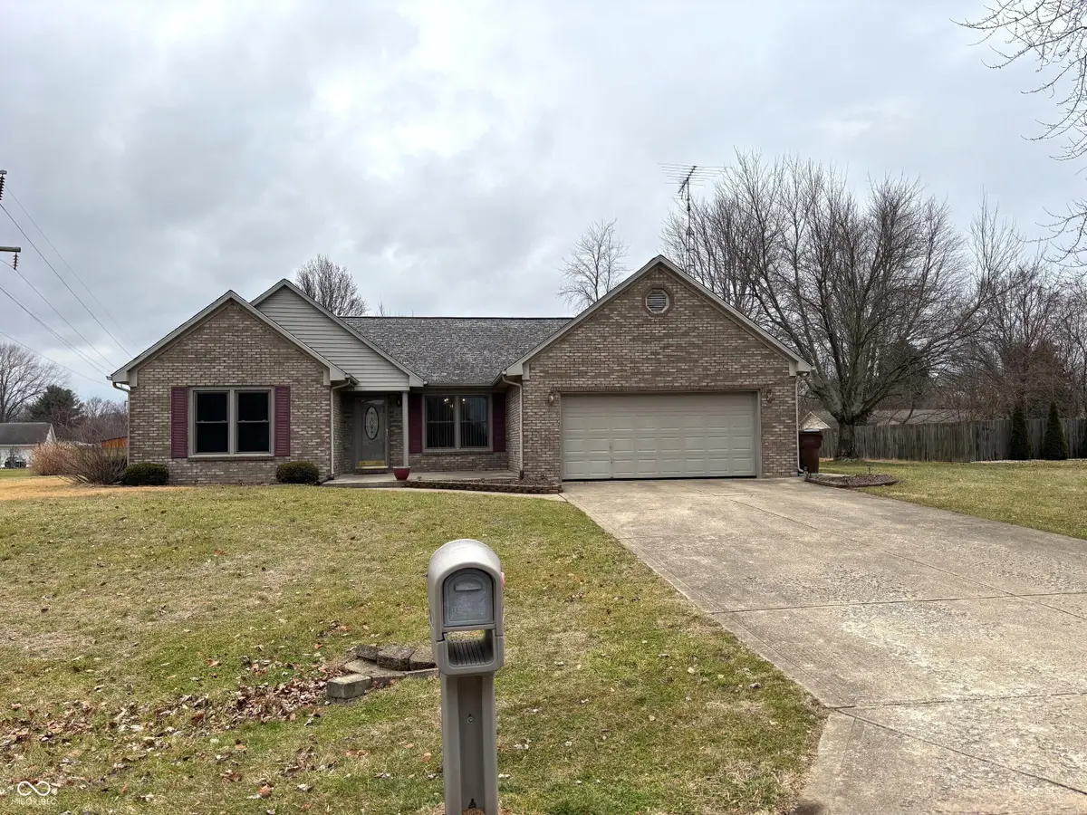 5380 E Spring Drive, Columbus, IN 47201 - Image #1