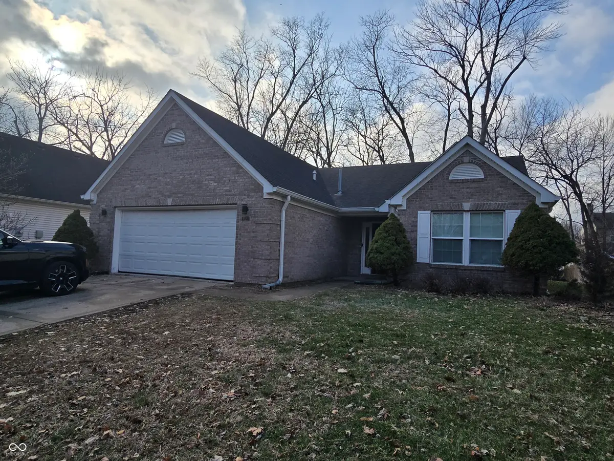 654 Shortleaf Drive, Avon, IN 46123 - Image #1