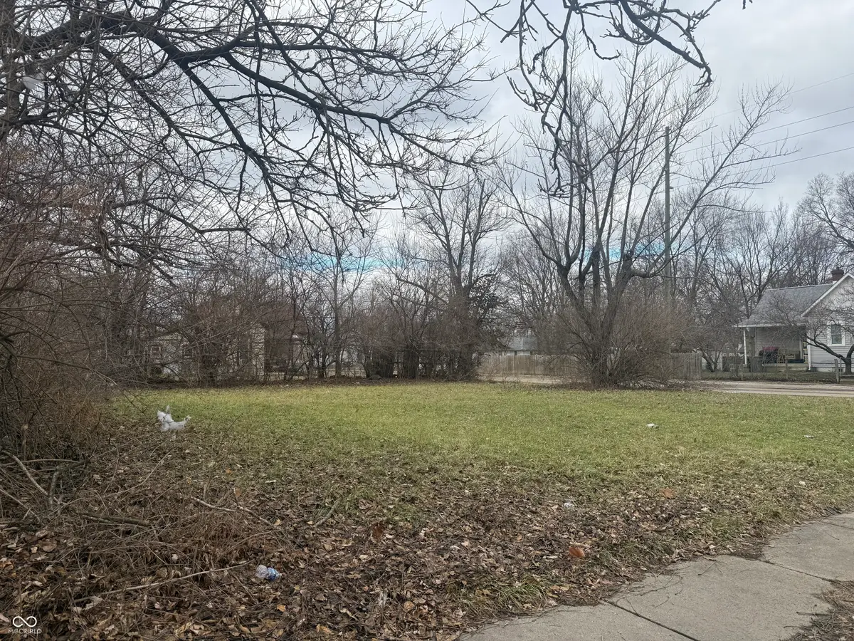 560 N Sheffield Avenue, Indianapolis, IN 46222 - Image #1