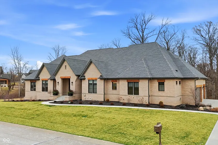 6761 Wellington Circle, Zionsville, IN 46077 - Image #3