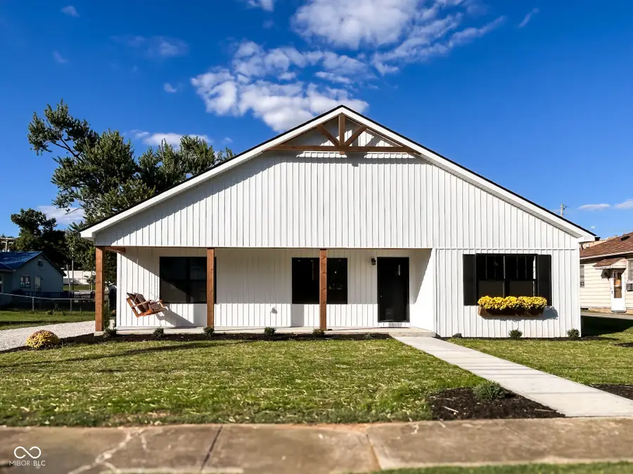 212 W Water Street, Paoli, IN 47454 - Image #2