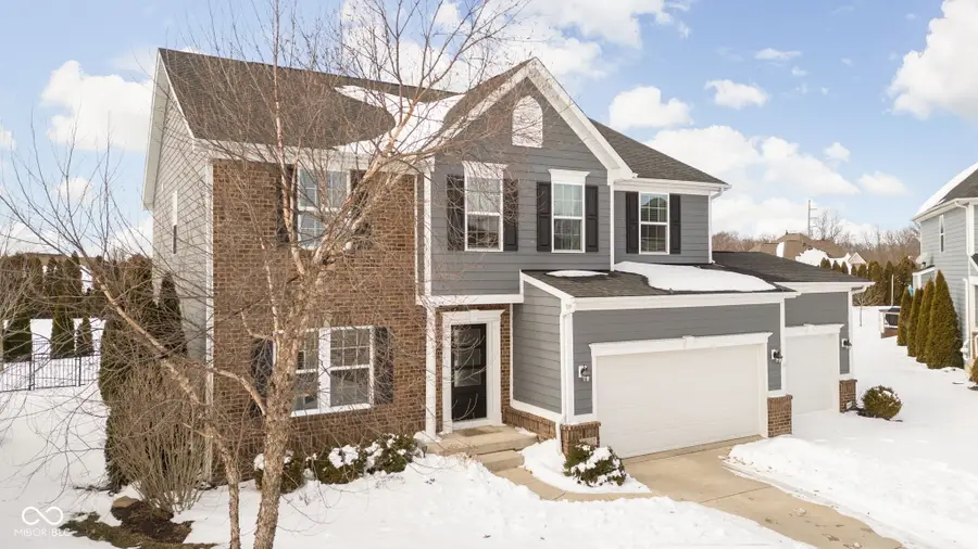 12042 Eagletree Court, Zionsville, IN 46077 - Image #3