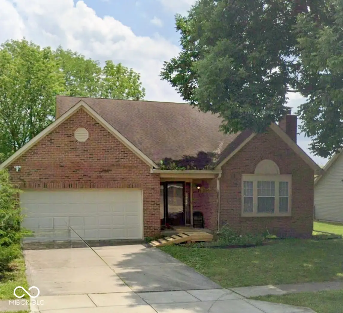 7757 Camberwood Drive, Indianapolis, IN 46268 - Image #1