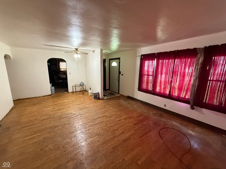 1227 W 9th Street, Anderson, IN 46016 - Image #2