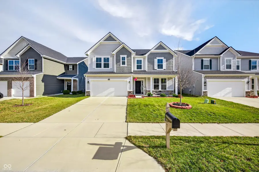 3073 Creekridge Court, Columbus, IN 47201 - Image #2