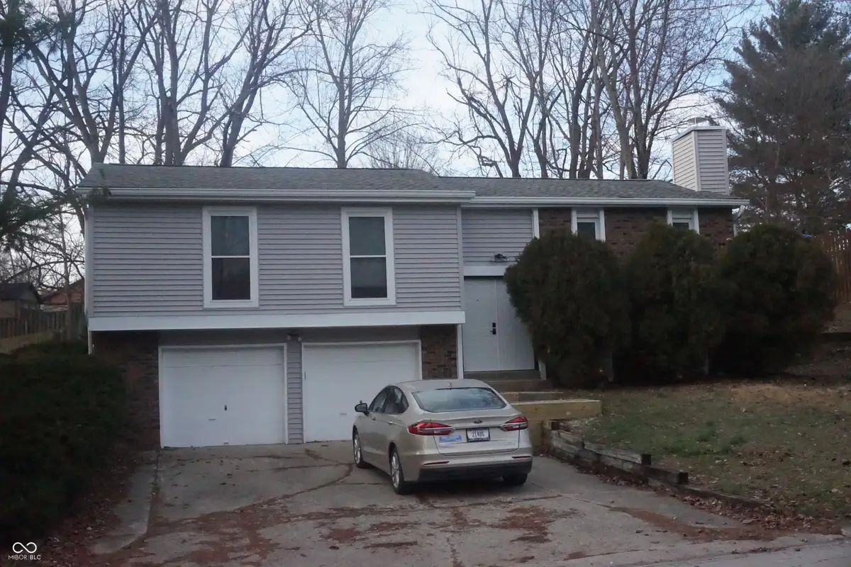 2306 Hawthorn Place, Noblesville, IN 46062 - Image #1