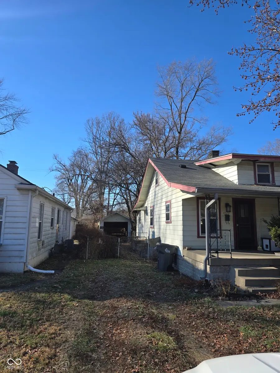 4720 Caroline Avenue, Indianapolis, IN 46205 - Image #2