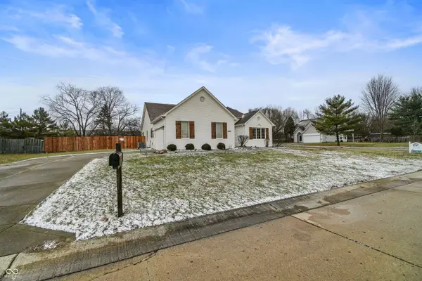 14901 Windmill Drive, Carmel, IN 46033