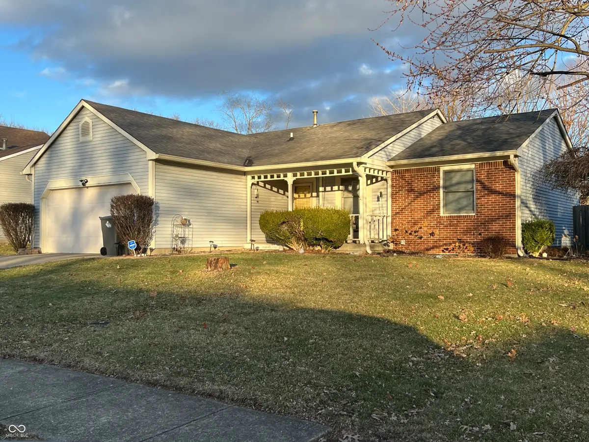 633 Delray Drive, Indianapolis, IN 46241 - Image #1