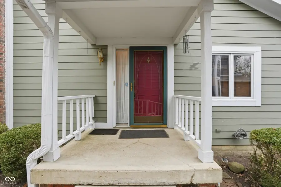 8128 Foxchase Circle, Indianapolis, IN 46256 - Image #3