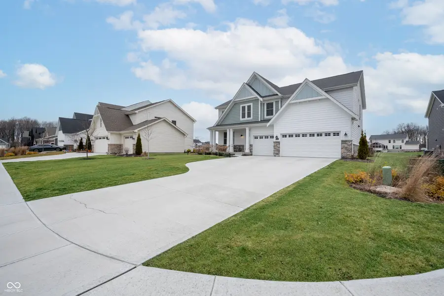 196 Oakhurst Way, Westfield, IN 46074 - Image #2