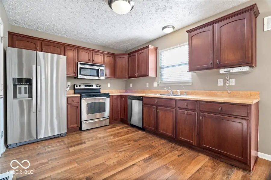 5865 Belvista Drive, Plainfield, IN 46168 - #2