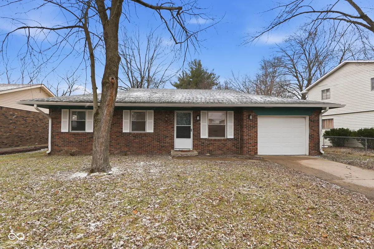 9643 Pepperidge Drive, Indianapolis, IN 46235 - Image #1