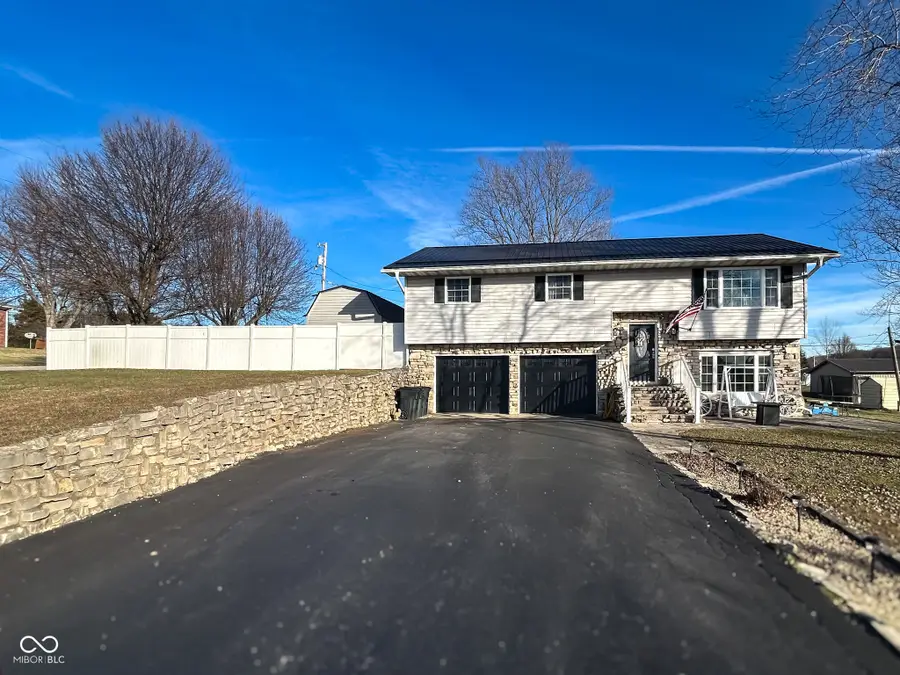 1058 N Sandy Hook Road, Paoli, IN 47454 - Image #3