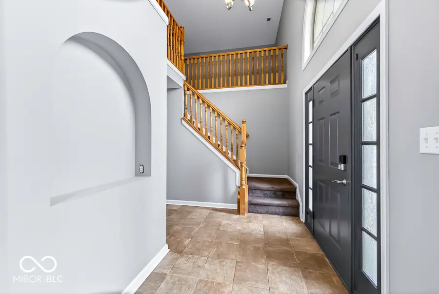 549 New London Drive, Greenwood, IN 46142 - Image #3