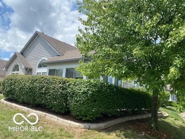 5719 Quail Pointe Lane, Indianapolis, IN 46237 - #3