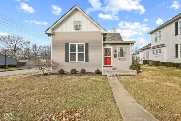 400 W Main Street, Greenwood, IN 46142