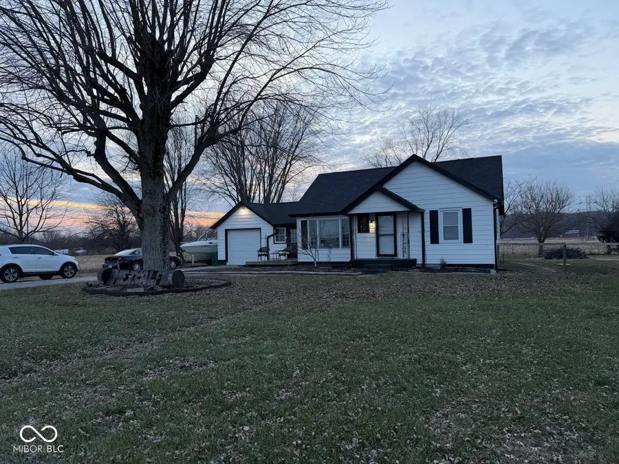 5825 Blue Bluff Road, Martinsville, IN 46151 - Image #3