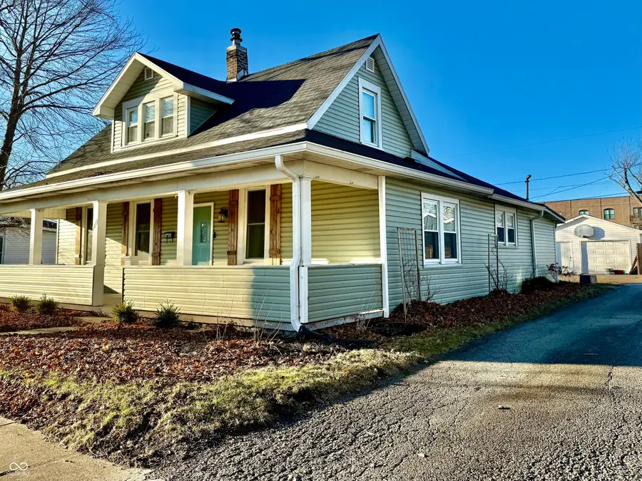 9408 W High Street, Yorktown, IN 47396 - Image #2