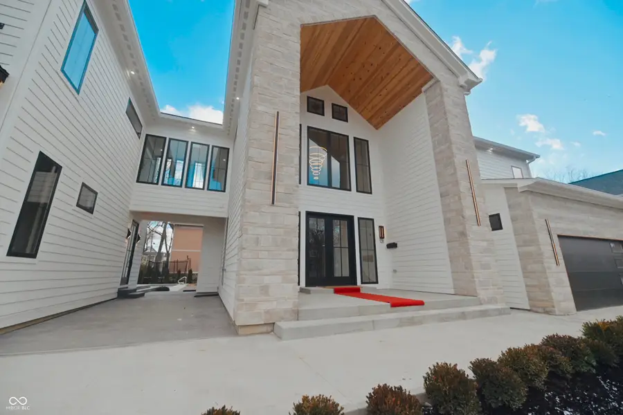 131 4th Street Nw, Carmel, IN 46032 - Image #2