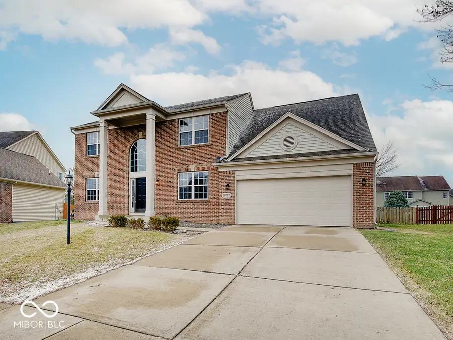 11757 Ledgestone Circle, Fishers, IN 46037 - Image #2