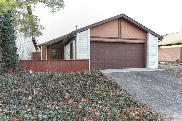 4008 Zinfandel Way, Indianapolis, IN 46254