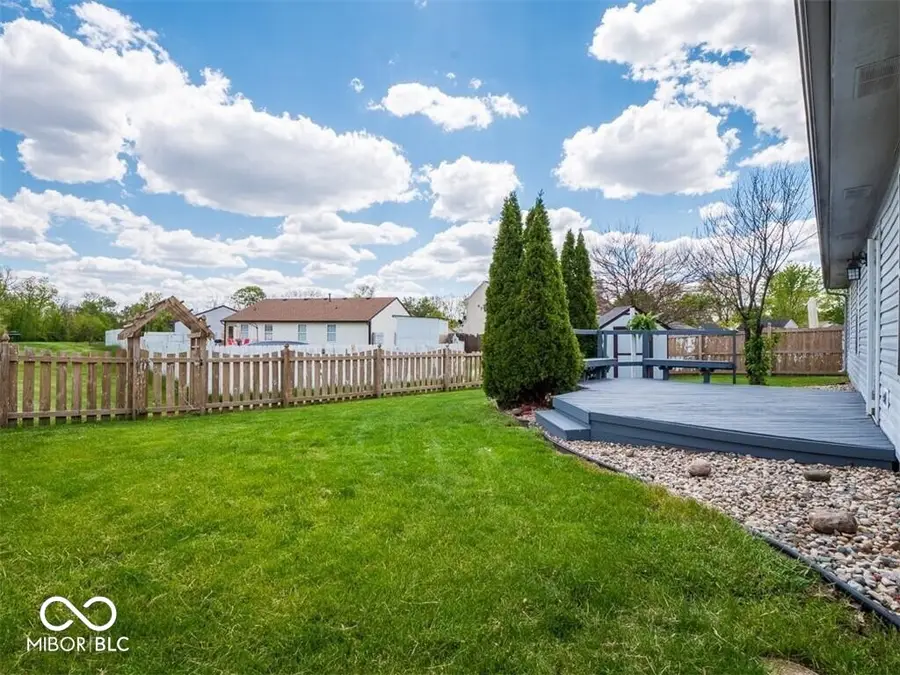 423 Winterhawk Drive, Indianapolis, IN 46241 - Image #3