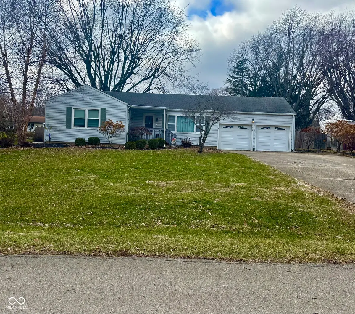 834 Mount Dora Lane, Indianapolis, IN 46229 - Image #1