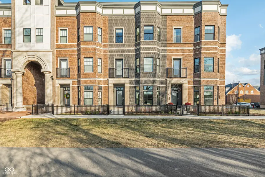 922 Berkhamsted Lane, Carmel, IN 46032 - Image #2