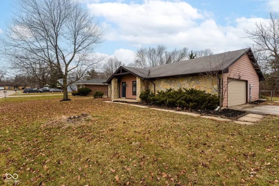 6622 Sunflower Court, Indianapolis, IN 46214 - Image #2