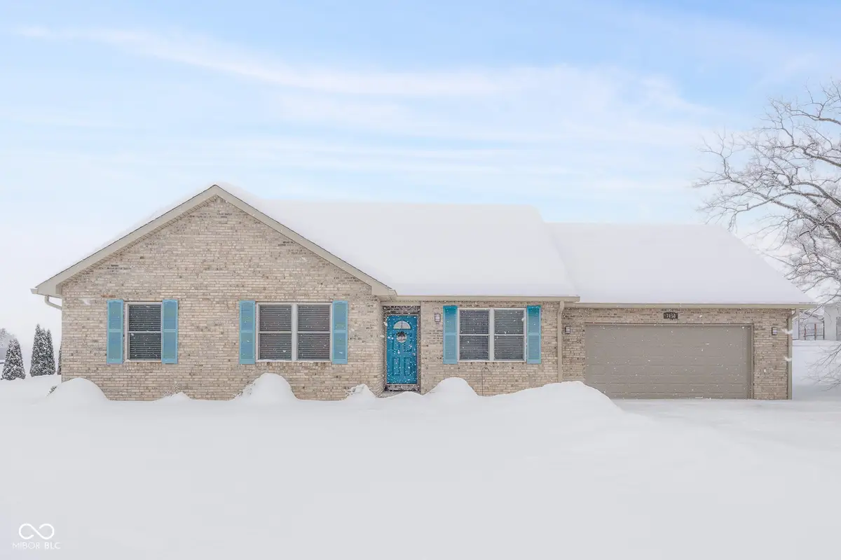 7156 N County Road 1000 E, Seymour, IN 47274 - Image #1