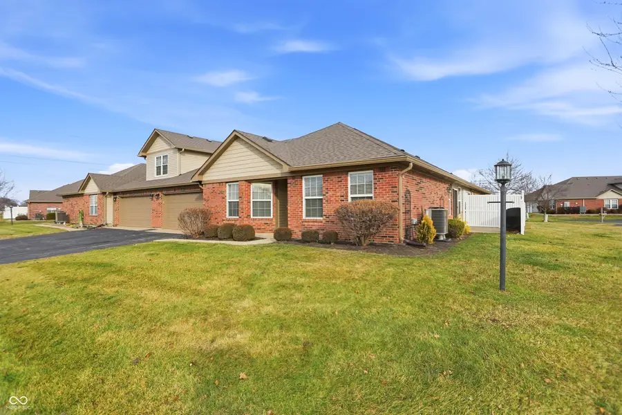 6124 Timber Lake Boulevard, Indianapolis, IN 46237 - Image #3
