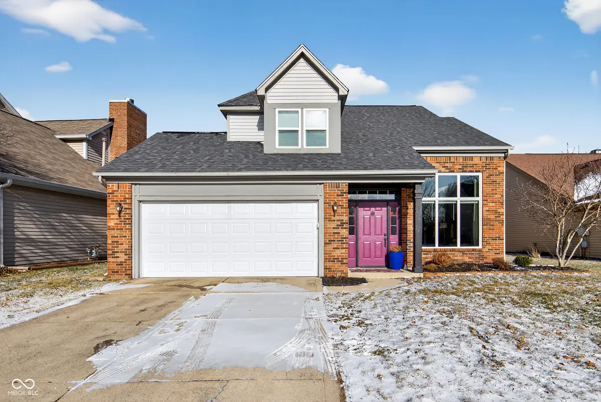 8635 Woodstone Way W, Indianapolis, IN 46256 - Image #1