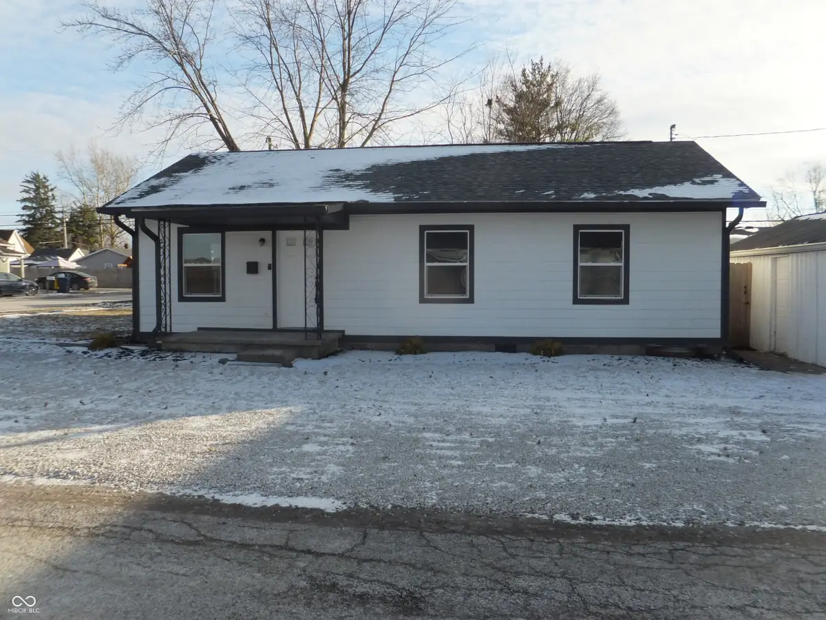 100 S California Street, Sheridan, IN 46069 - Image #1