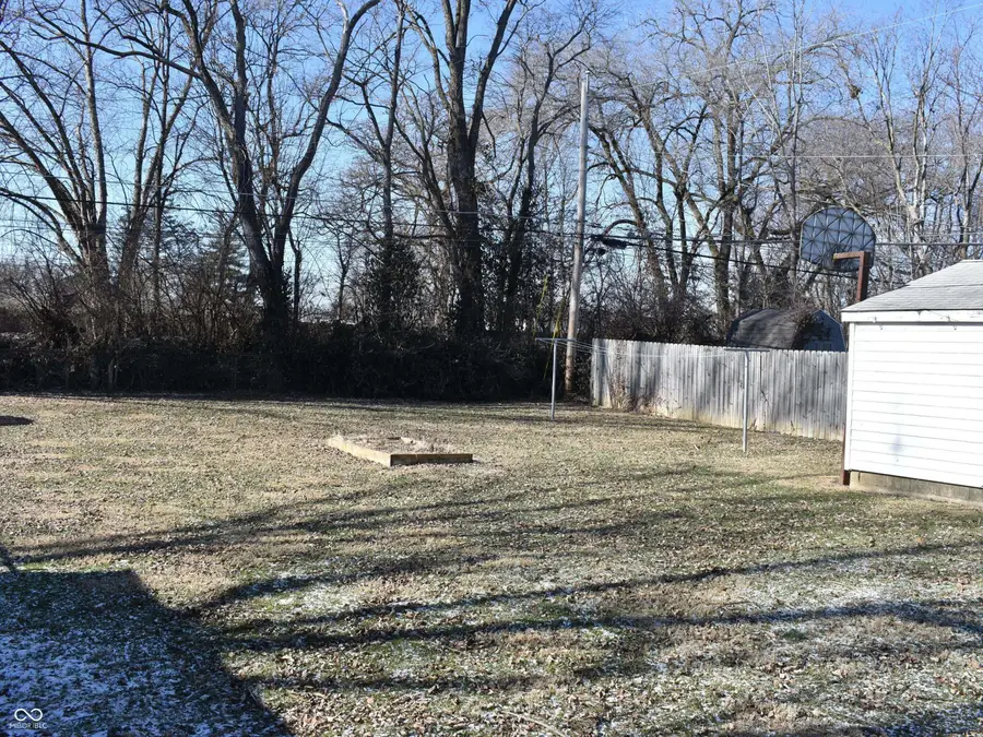 476 Carol Drive, Greenwood, IN 46143 - Image #3