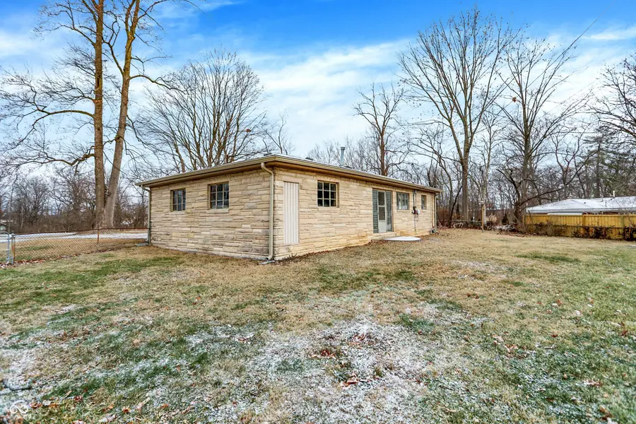 7107 E Pleasant Run Parkway South Drive, Indianapolis, IN 46219 - Image #2