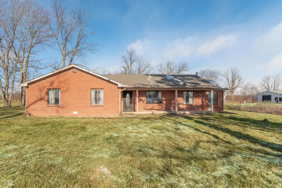 8457 E Us 40, Fillmore, IN 46128 - Image #2
