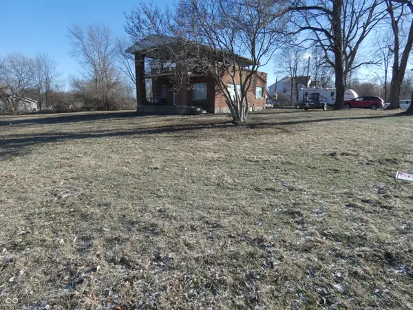 6403 W Ralston Road, Indianapolis, IN 46221