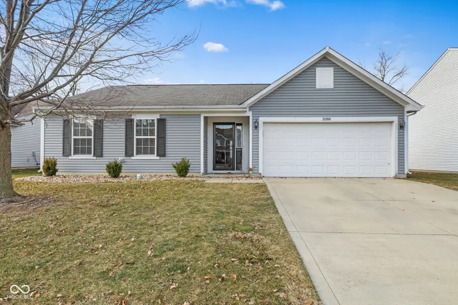 3088 Limber Pine Drive, Whiteland, IN 46184 - Image #2