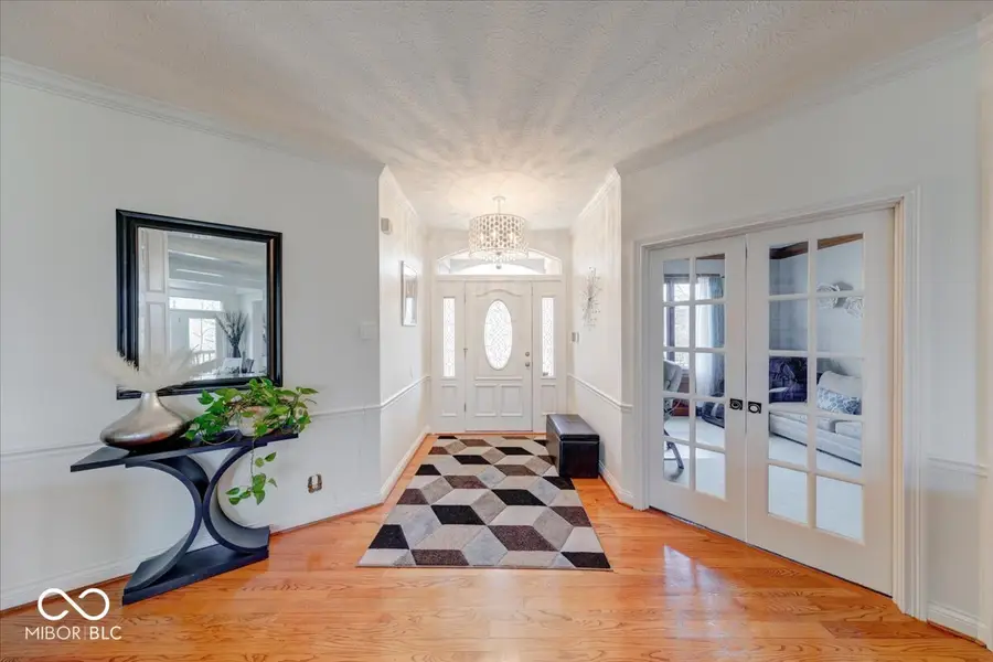 7250 Royal Oakland Drive, Indianapolis, IN 46236 - Image #2