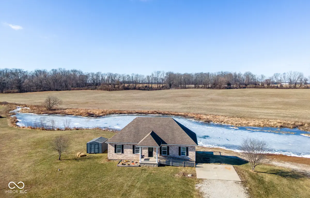 9653 S 200 E, Flat Rock, IN 47234 - Image #1