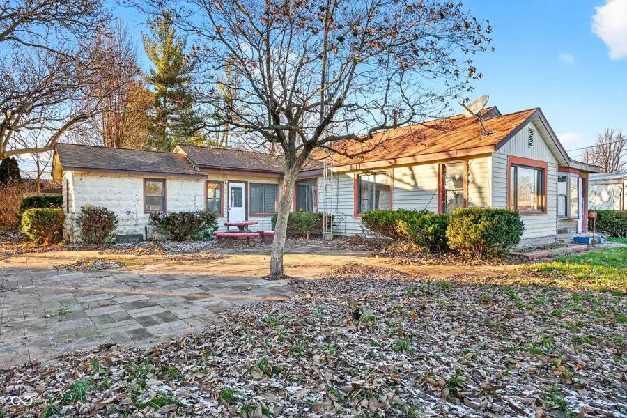 960 Stevens Street, Mitchell, IN 47446 - Image #2