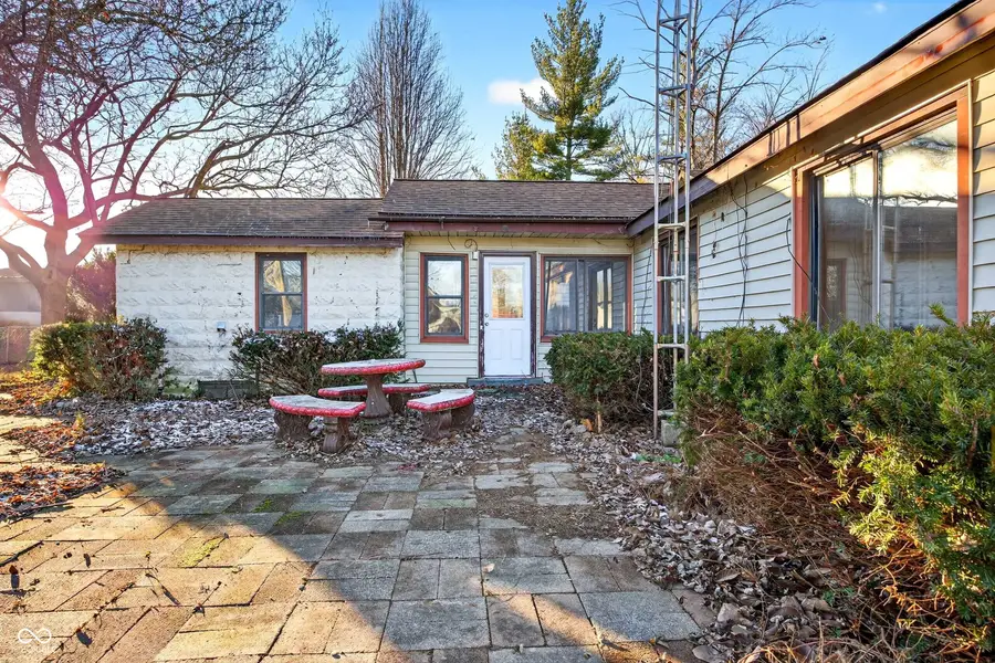 960 Stevens Street, Mitchell, IN 47446 - Image #3