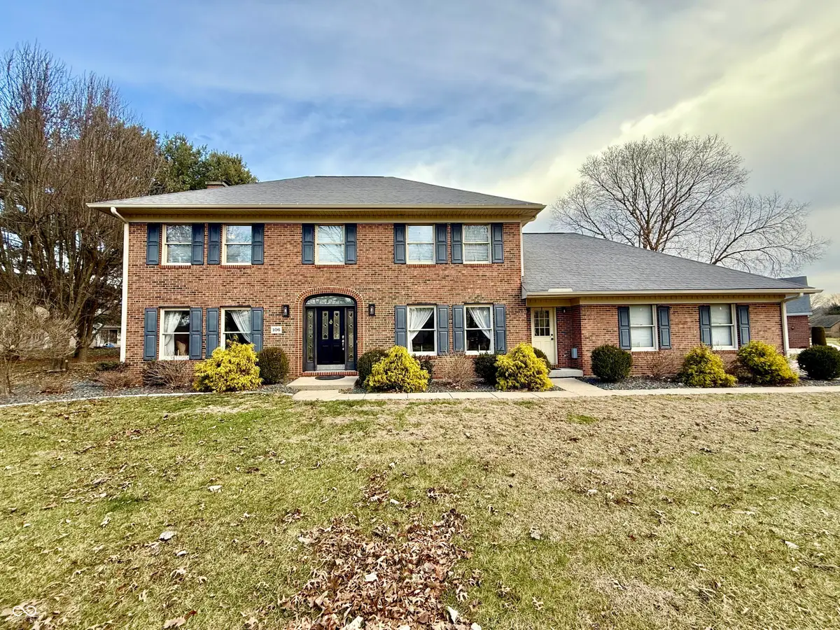 106 White Oak Drive, Batesville, IN 47006 - Image #1